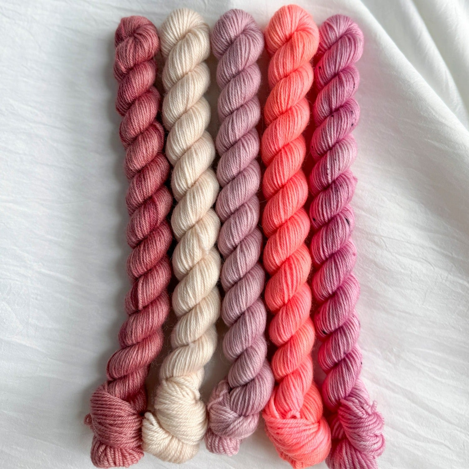 Qing Fibre - Indie Hand-Dyed Yarn and Knitting Patterns