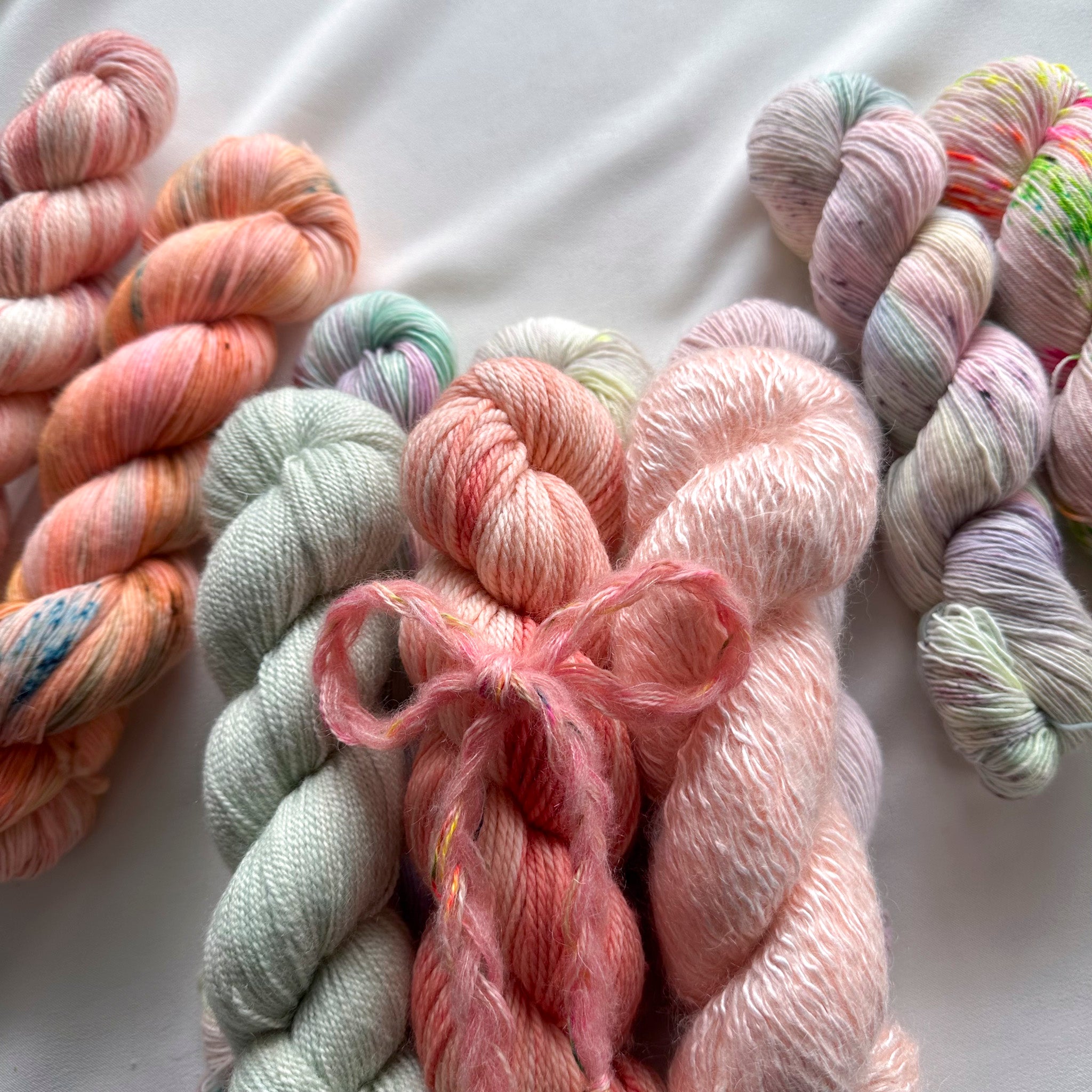 Qing Fibre - Indie Hand-Dyed Yarn and Knitting Patterns