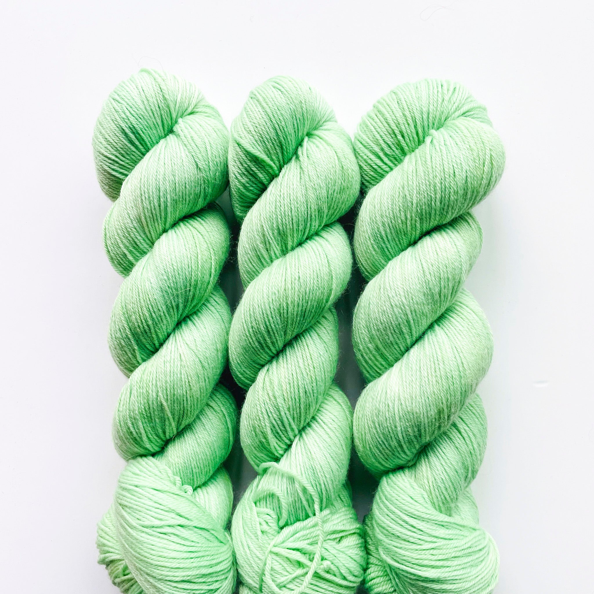 Qing Fibre - Indie Hand-Dyed Yarn and Knitting Patterns